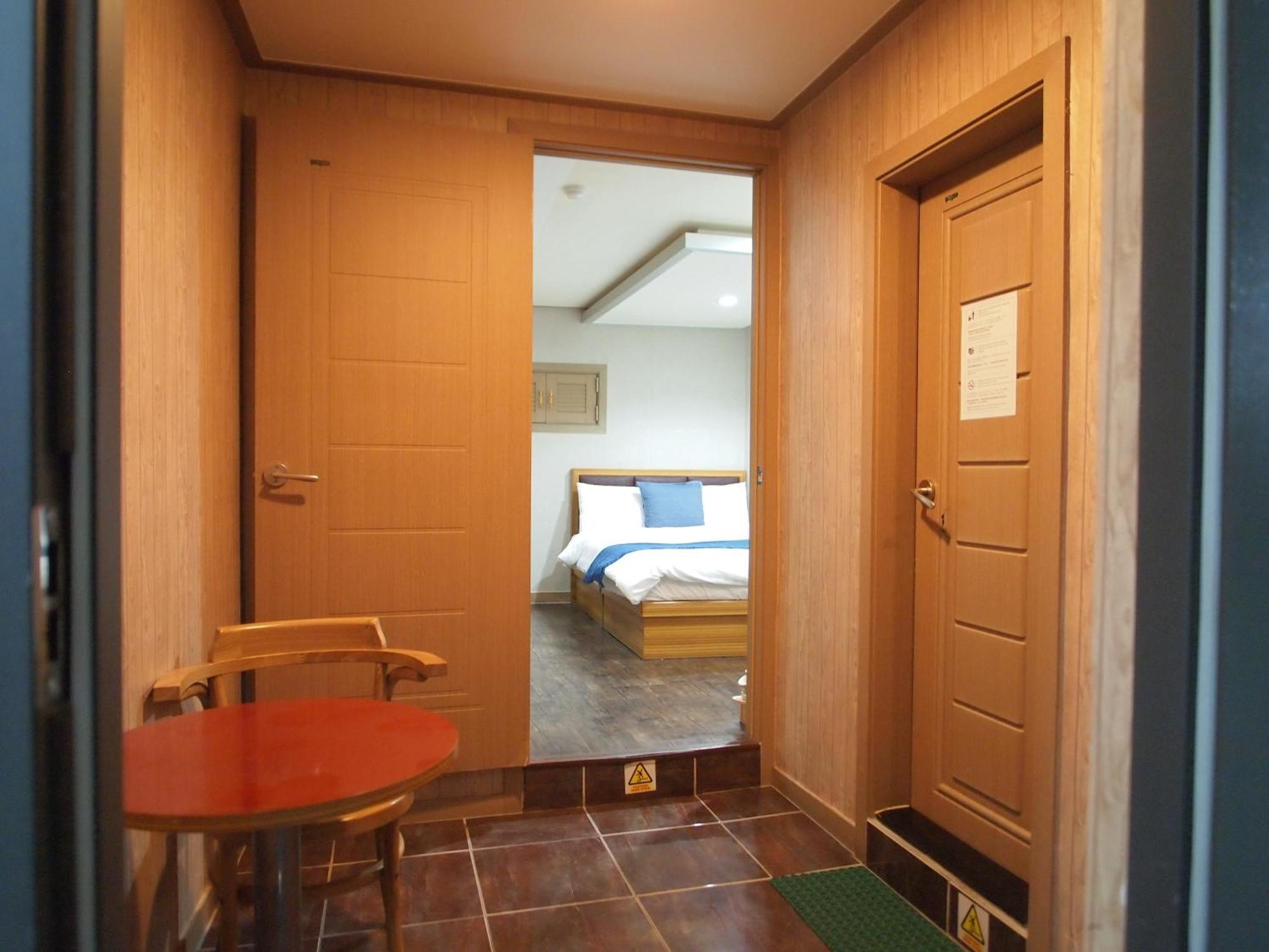 Hostel J Stay Seúl Habitación foto
